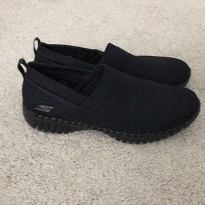NWT Sketchers